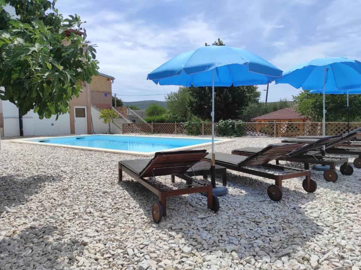 Kuca Za Odmor Lucija Apartment Vrana  Екстериор снимка