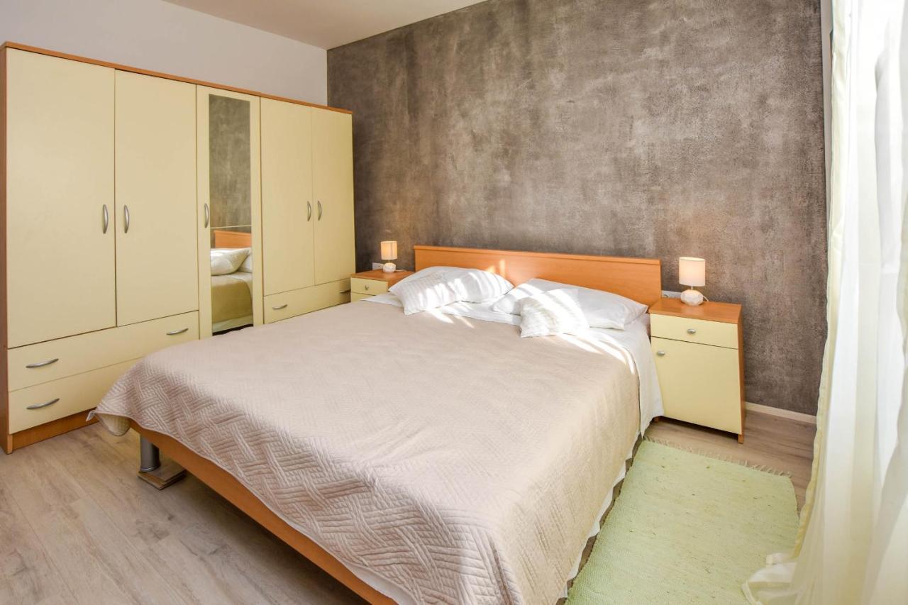 Kuca Za Odmor Lucija Apartment Vrana  Екстериор снимка