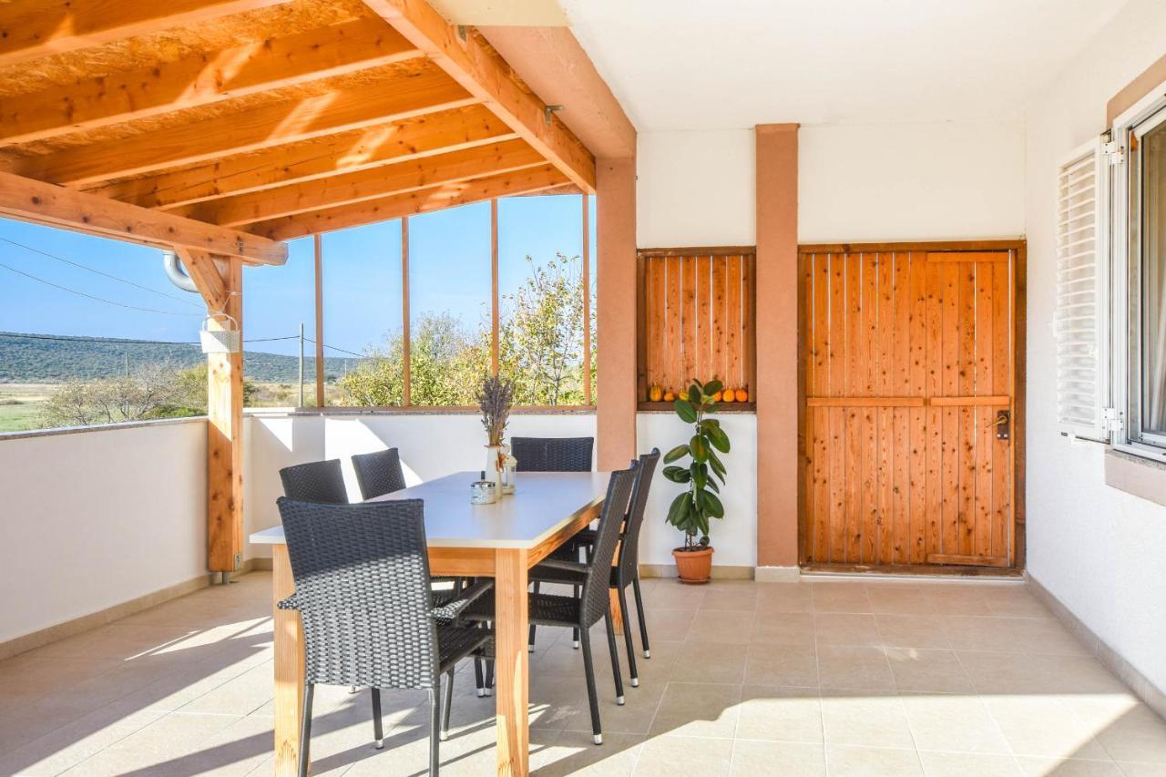 Kuca Za Odmor Lucija Apartment Vrana  Екстериор снимка