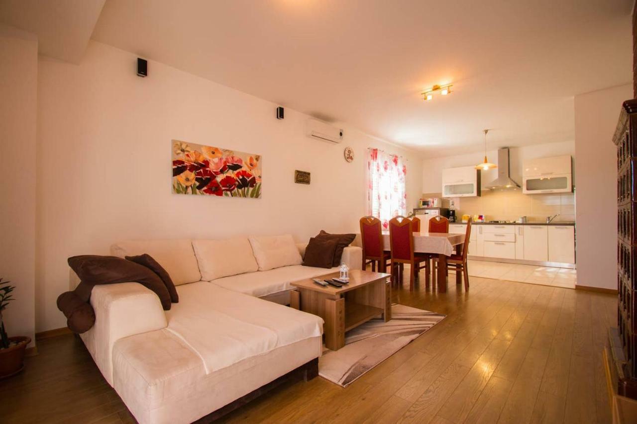 Kuca Za Odmor Lucija Apartment Vrana  Екстериор снимка